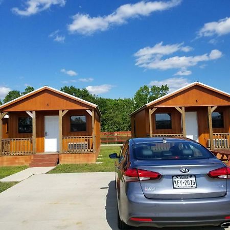 Paradise Rv & Cabins Resort Vinton Buitenkant foto